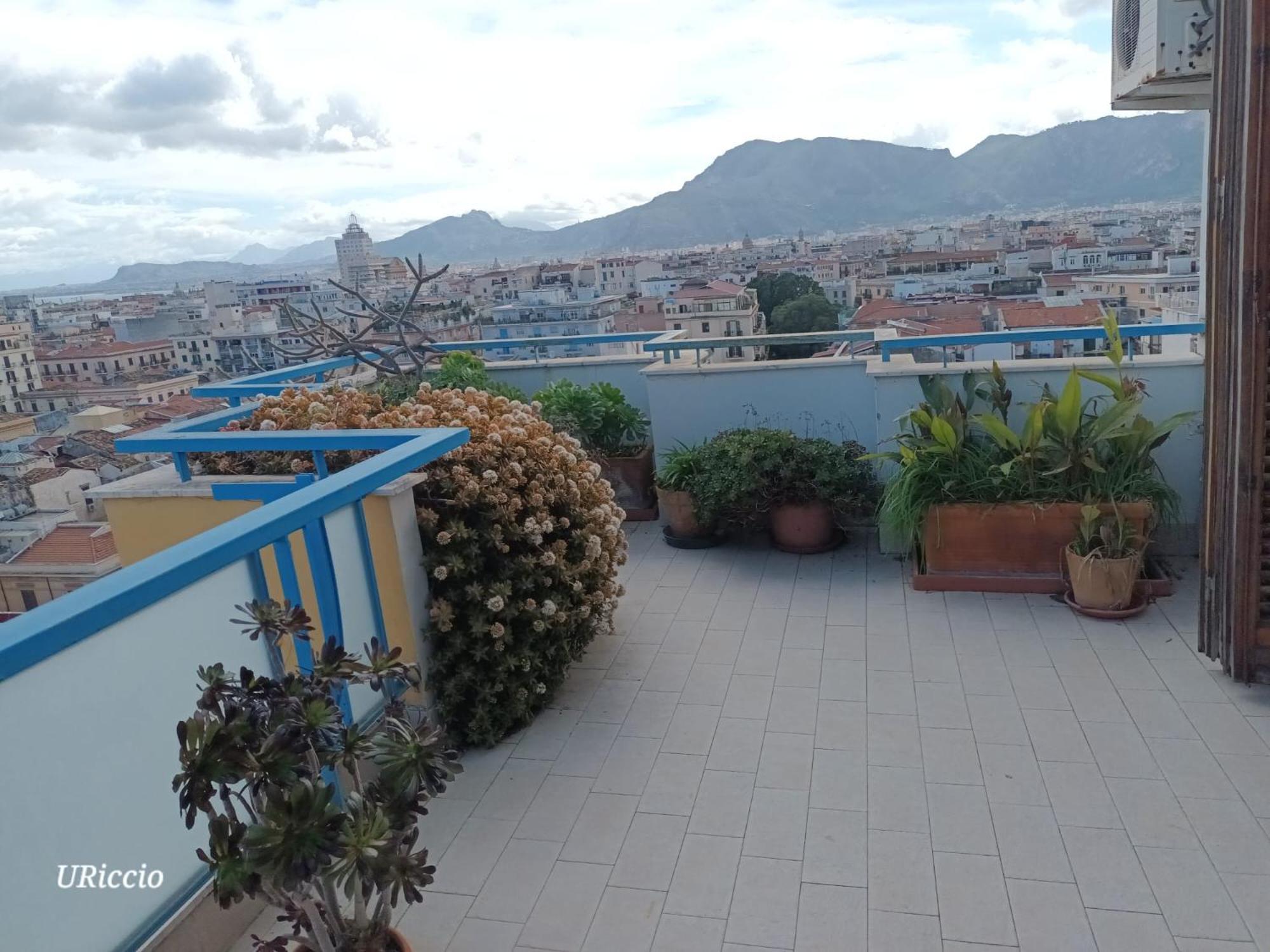 Casa Riccio Apartment Palermo Luaran gambar