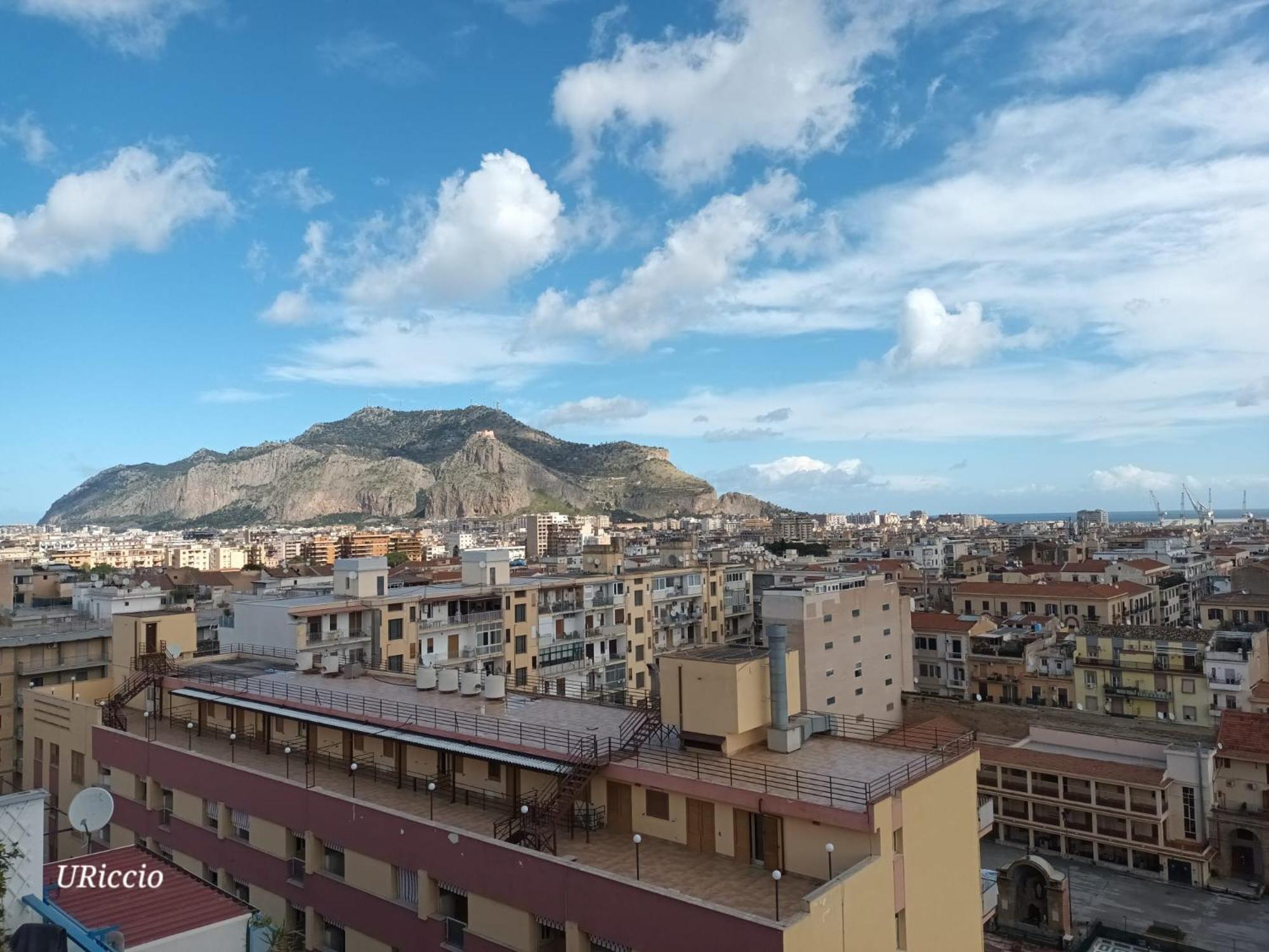 Casa Riccio Apartment Palermo Luaran gambar
